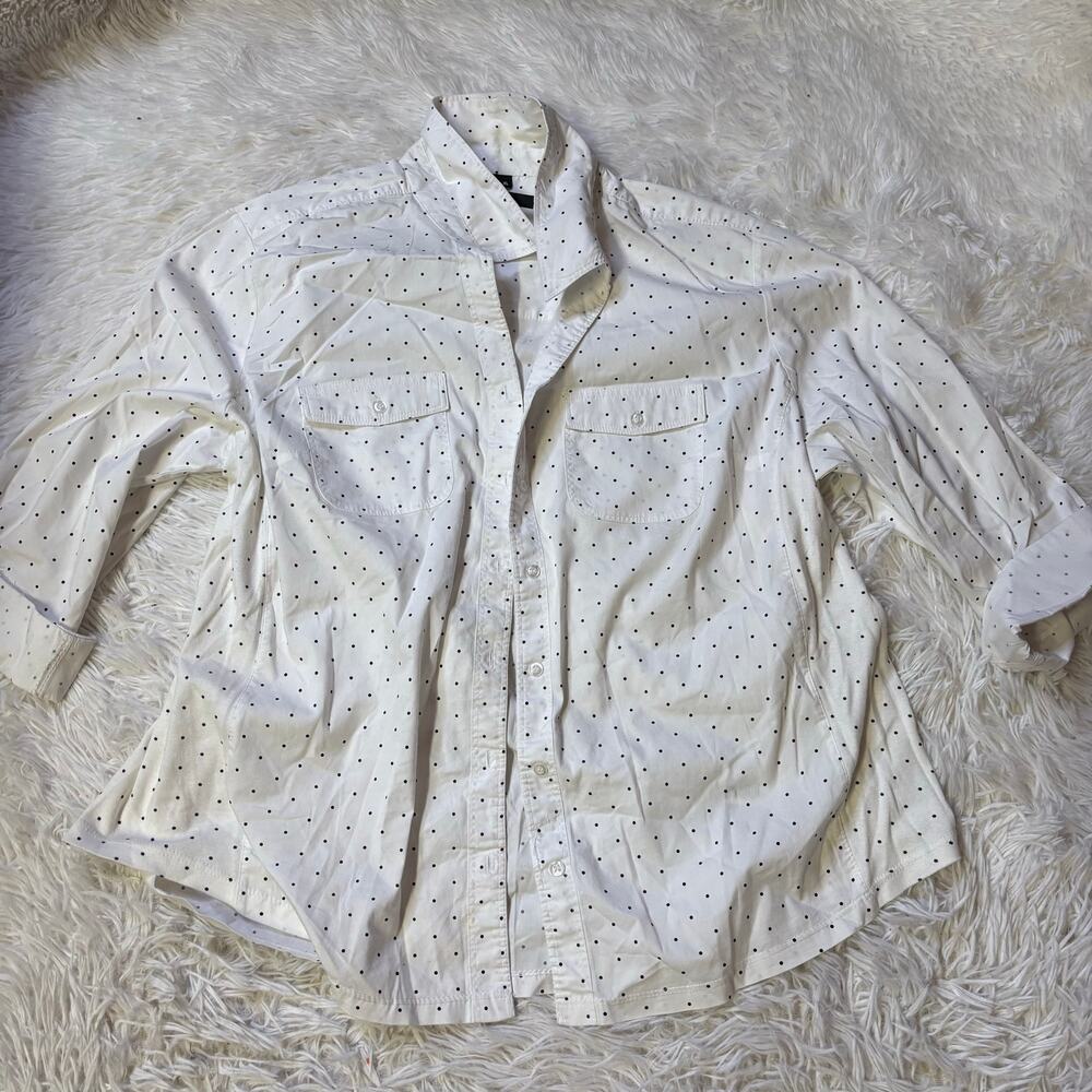 Cathy Women’s Polka dot short sleeve button XL White
